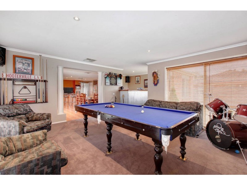 2 Hyperno Court, Kurunjang VIC 3337