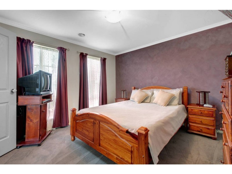 2 Hyperno Court, Kurunjang VIC 3337