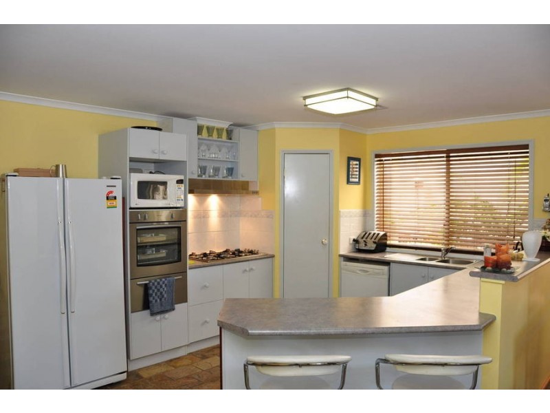 23 Westlake Drive, Melton West VIC 3337