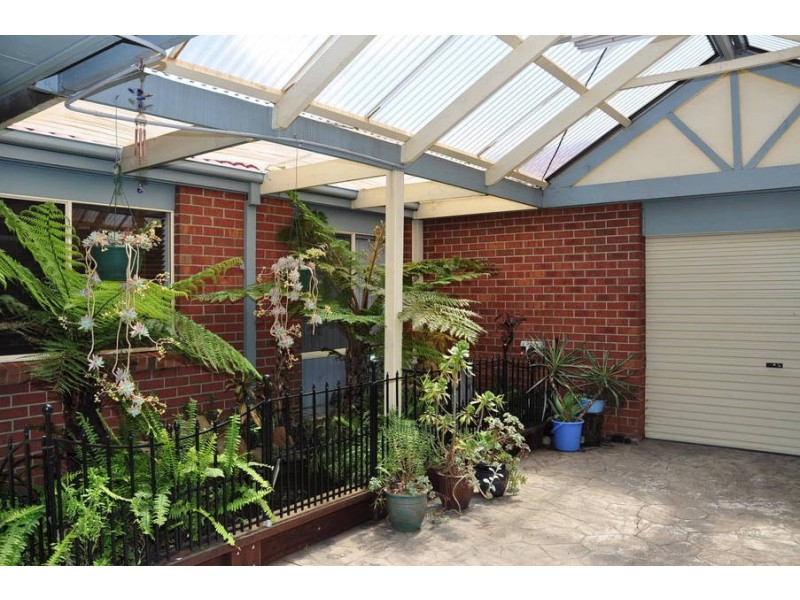 23 Westlake Drive, Melton West VIC 3337