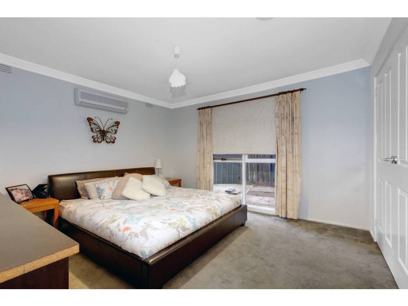 74 Rees Road, Melton South VIC 3338