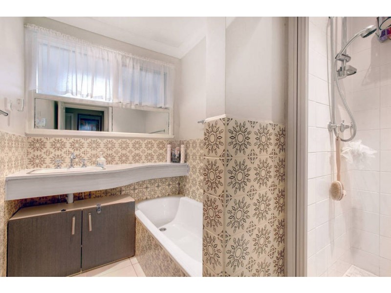 74 Rees Road, Melton South VIC 3338