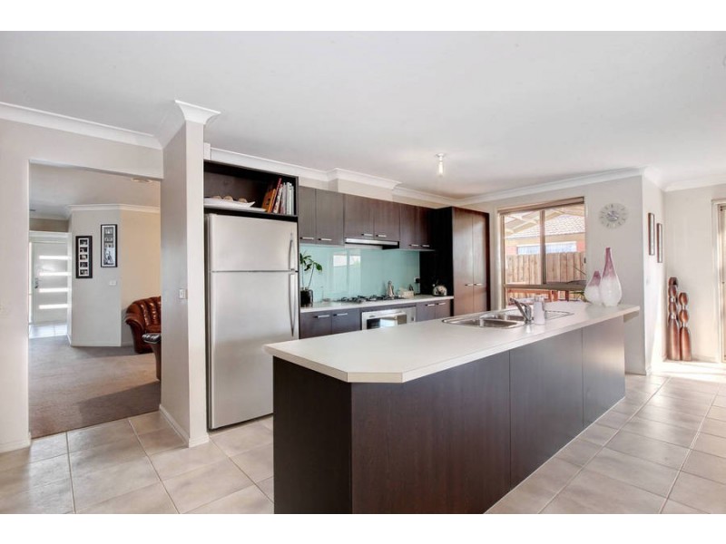 12 Wordon Court, Kurunjang VIC 3337