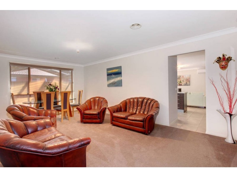 12 Wordon Court, Kurunjang VIC 3337