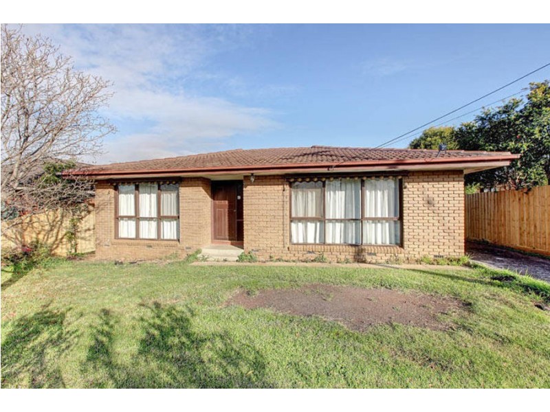 11 Hawkins Place, Melton VIC 3337