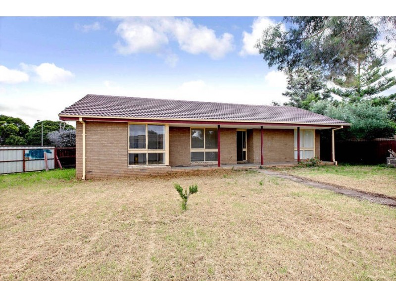 37 Rathdowne Circuit, Melton West VIC 3337