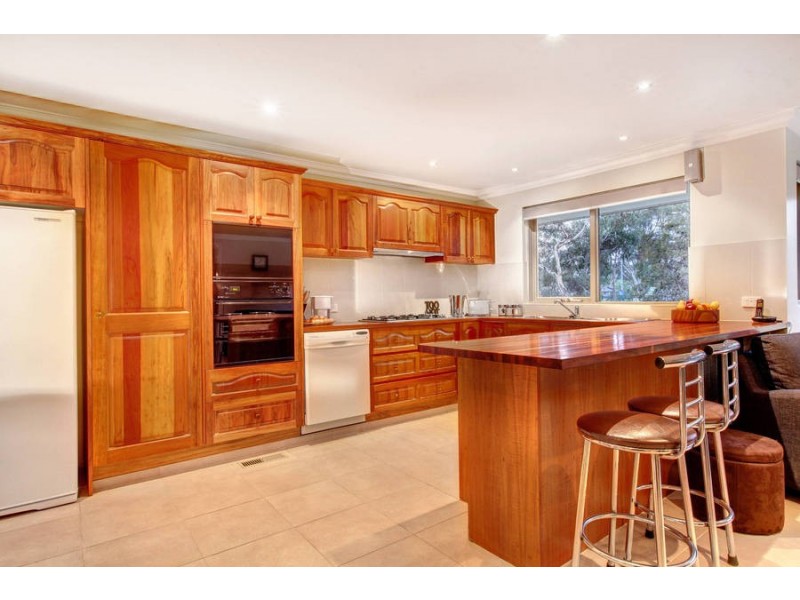 4 Pinkerton Street, Melton VIC 3337