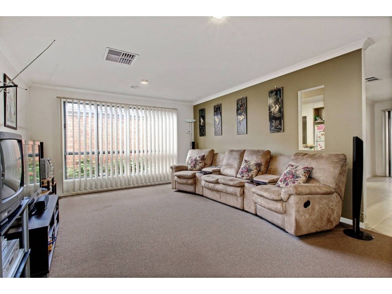 79 Fairhaven Boulevard, Melton West VIC 3337