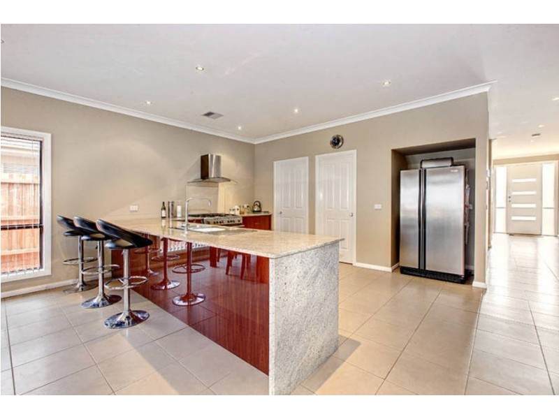 672 Eynesbury Road, Eynesbury VIC 3338