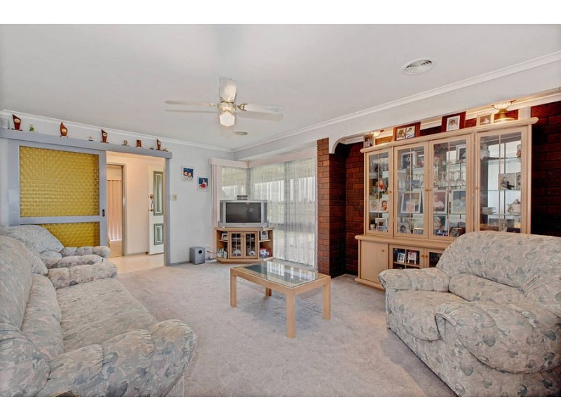 30 Callanan Drive, Melton South VIC 3338