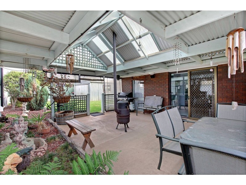 30 Callanan Drive, Melton South VIC 3338