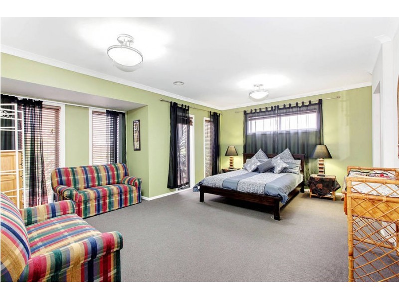 78 Black Knight Way, Kurunjang VIC 3337