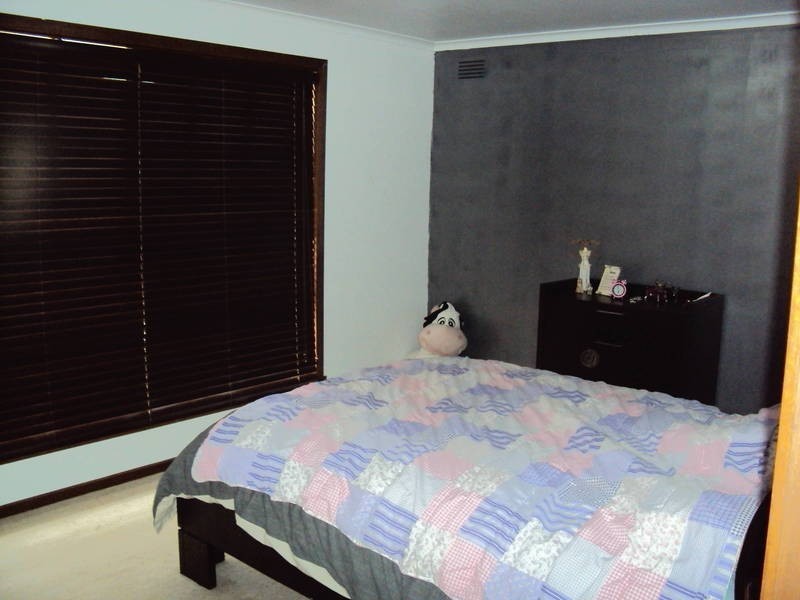 219 Gisborne-Melton Road, Kurunjang VIC 3337