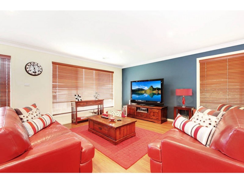 1/49 Smoult Drive, Kurunjang VIC 3337