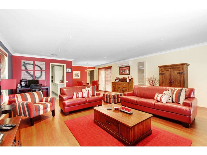 1/49 Smoult Drive, Kurunjang VIC 3337