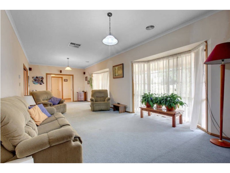 30 John Batman Drive, Melton West VIC 3337