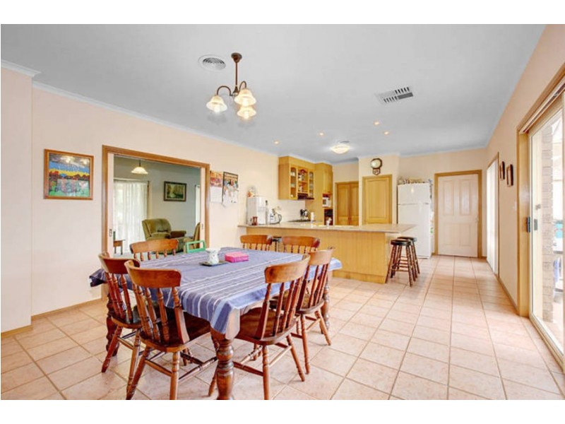 30 John Batman Drive, Melton West VIC 3337