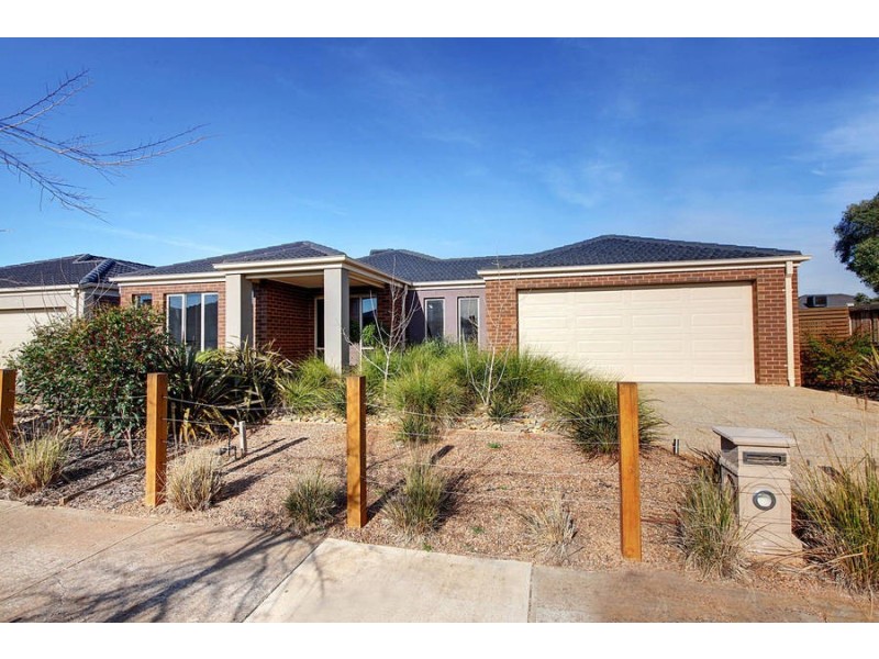 4 Ironbark Way, Brookfield VIC 3338