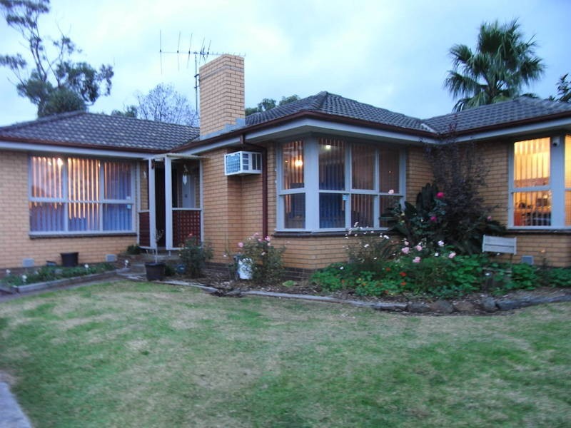 14 Swan Street, Melton VIC 3337