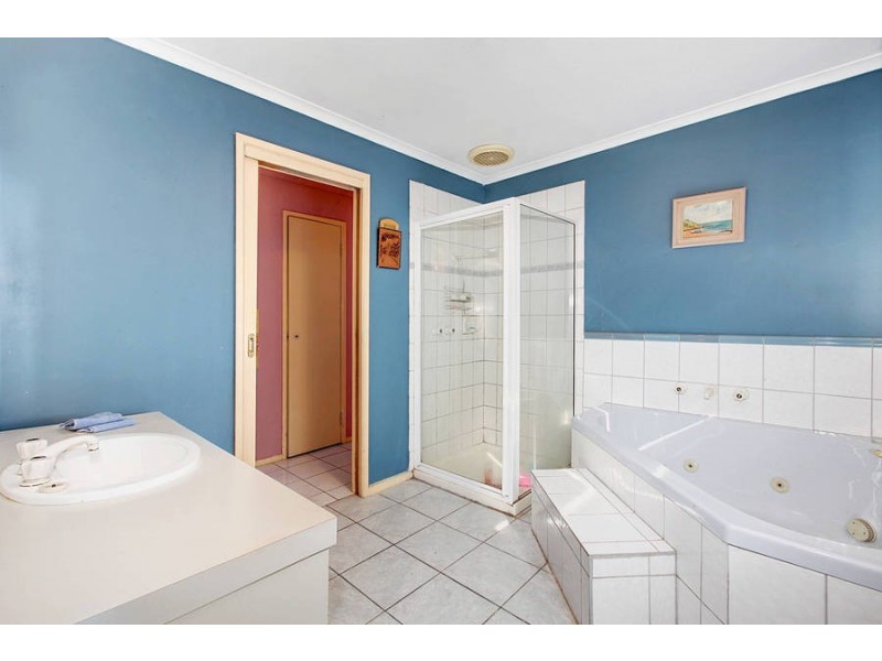 89 Kurunjang Drive, Kurunjang VIC 3337