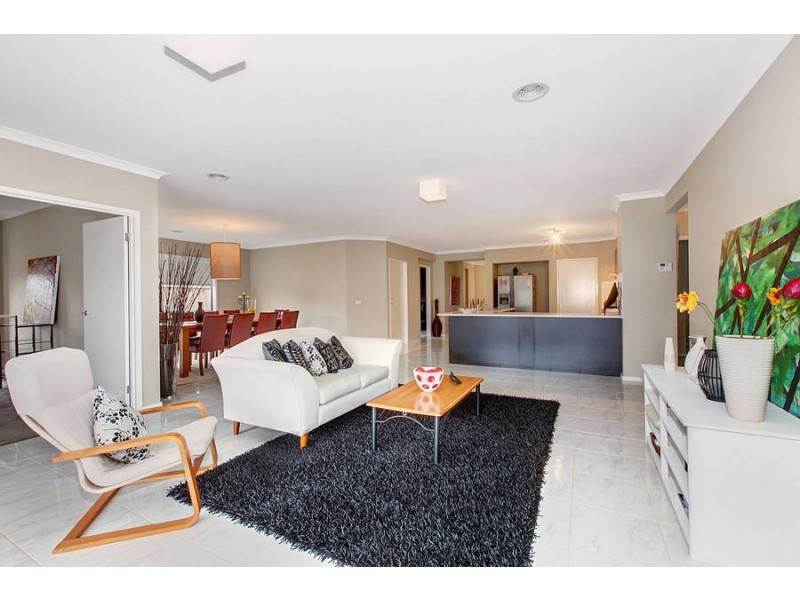 22 Ironbark Way, Brookfield VIC 3338