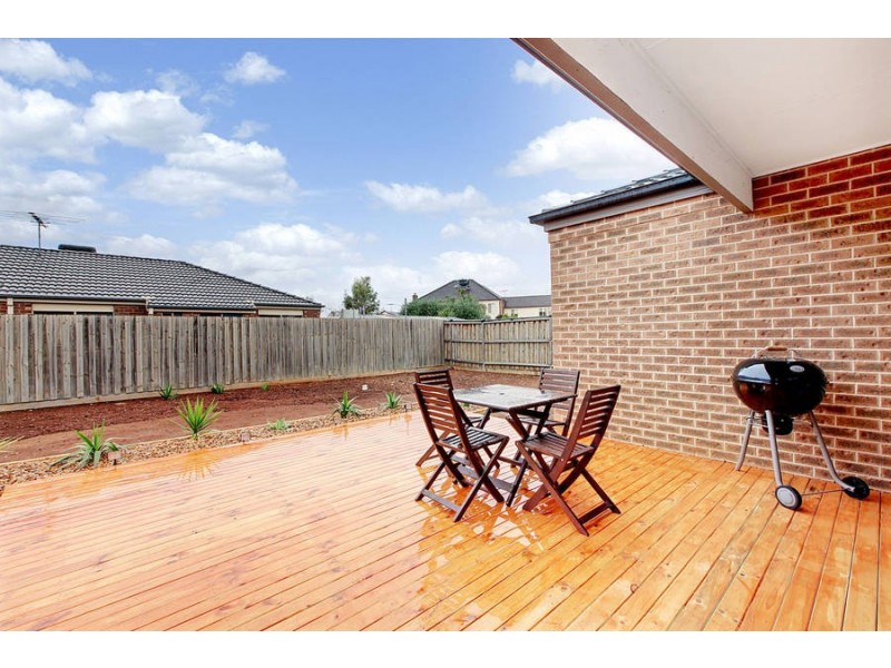 22 Ironbark Way, Brookfield VIC 3338