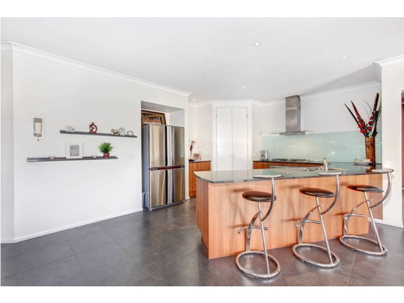 30 Sovereign Boulevard, Melton West VIC 3337