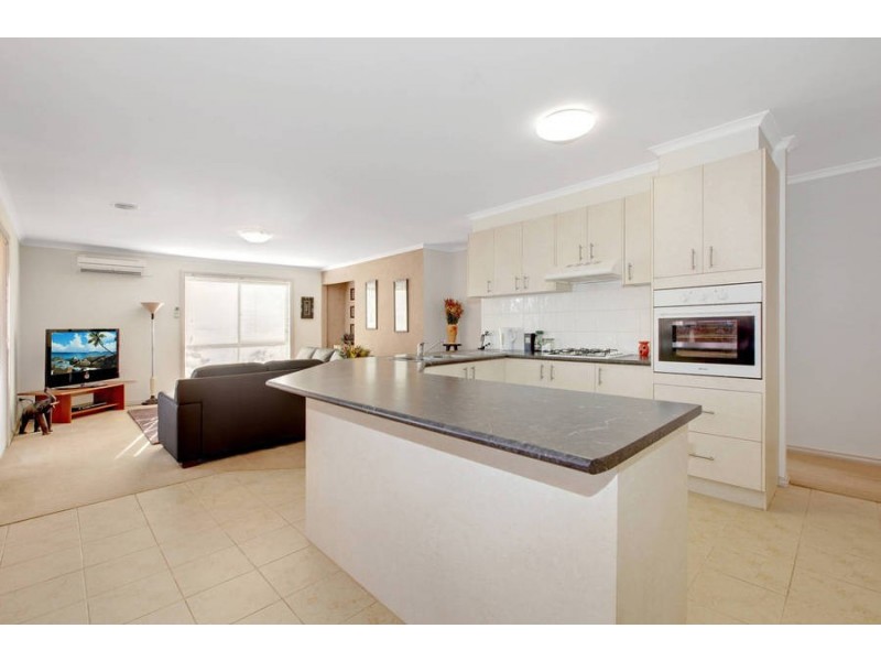 30 Skipton Street, Kurunjang VIC 3337