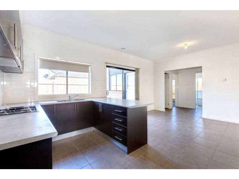 45 Christina Crescent, Kurunjang VIC 3337