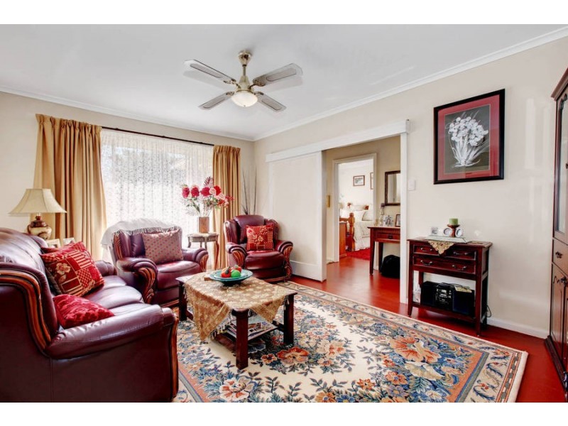 31 Penguin Street, Melton VIC 3337