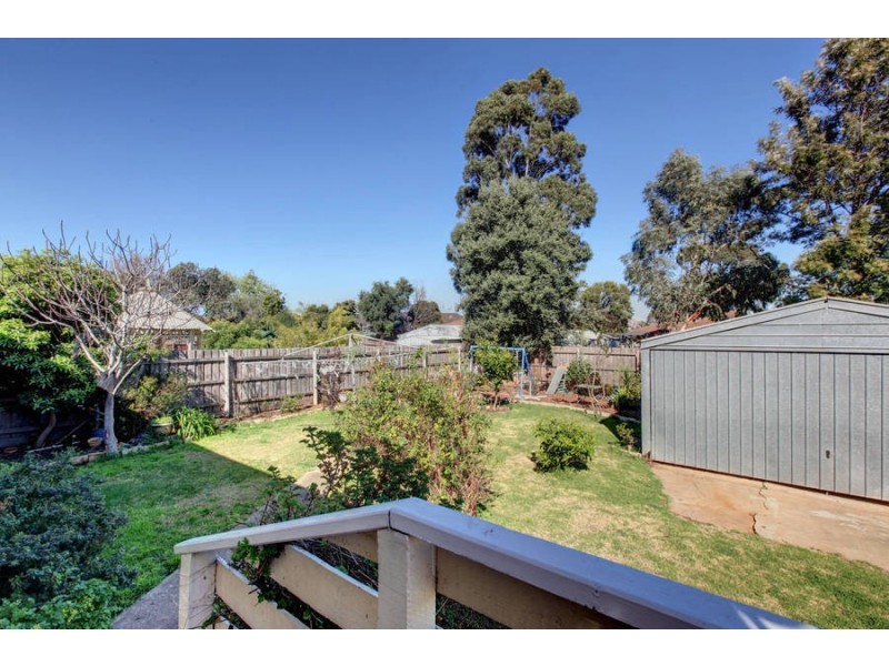 31 Penguin Street, Melton VIC 3337