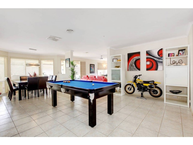 17 David Street, Melton South VIC 3338