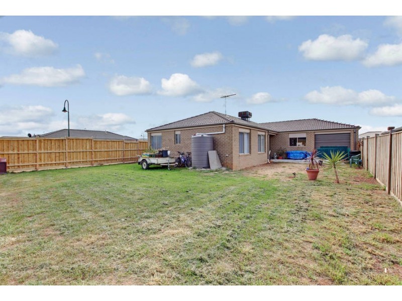 1 Lignum Place, Brookfield VIC 3338