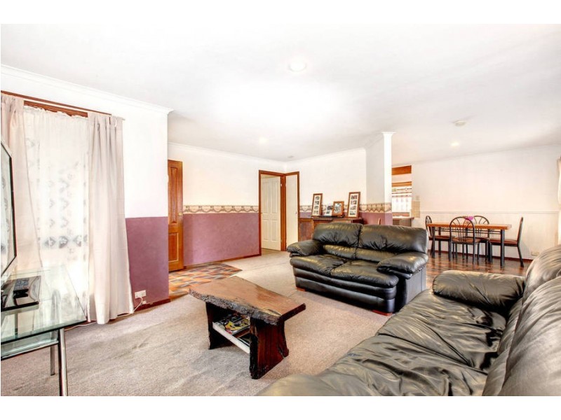 229 Gisborne-Melton Road, Kurunjang VIC 3337
