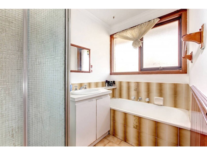 229 Gisborne-Melton Road, Kurunjang VIC 3337