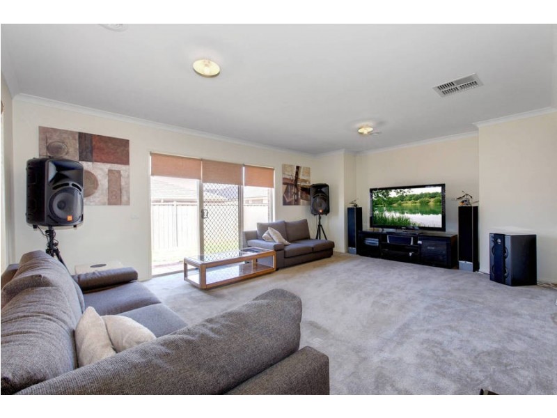 154 Clarkes Road, Brookfield VIC 3338