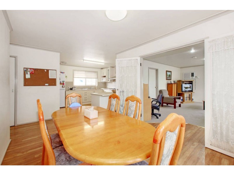 47 O’Neills Road, Melton VIC 3337