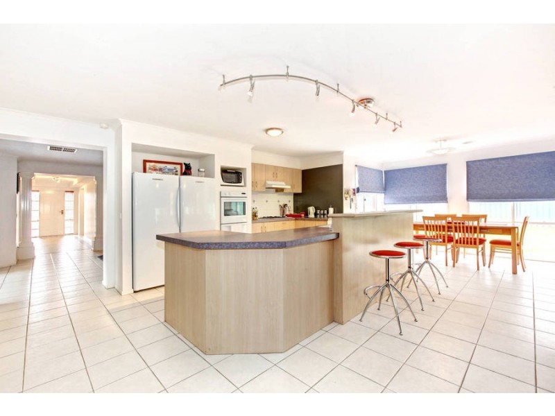 312 Coburns Road, Kurunjang VIC 3337