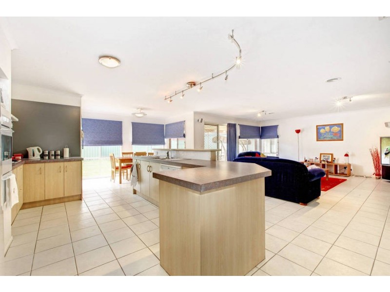 312 Coburns Road, Kurunjang VIC 3337