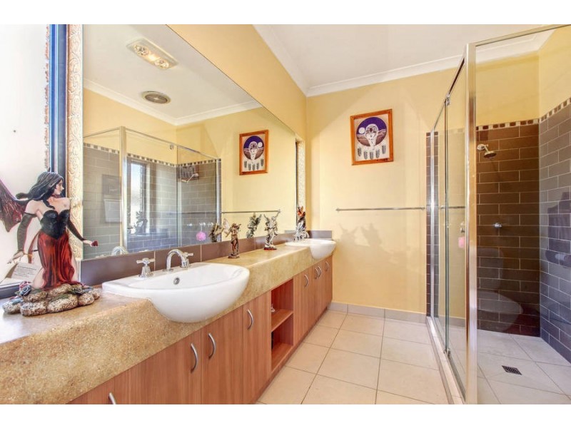 26 Skipton Street, Kurunjang VIC 3337