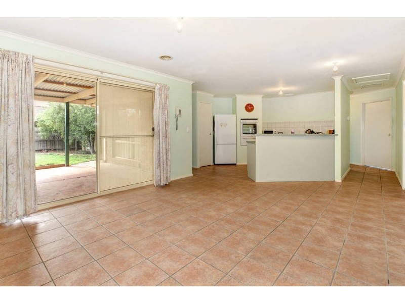 316 Centenary Avenue, Melton West VIC 3337