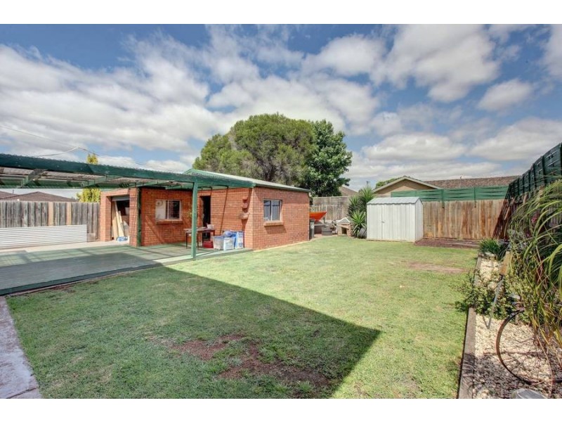 1 Hewson Street, Melton VIC 3337