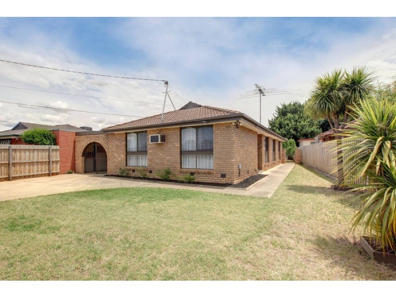 41 Bennett Street, Melton South VIC 3338