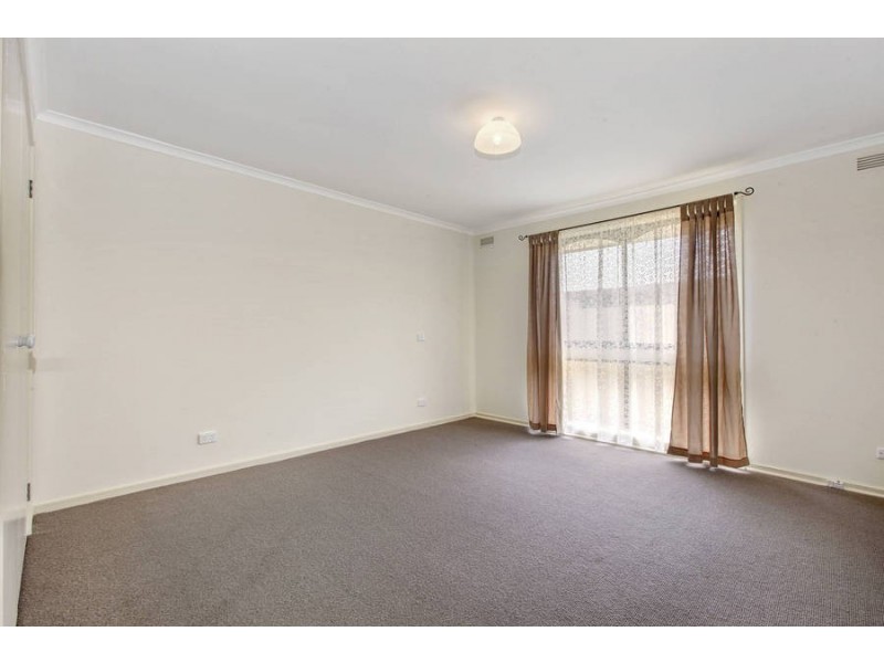 41 Bennett Street, Melton South VIC 3338