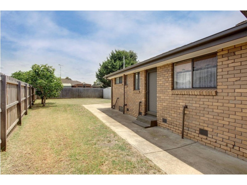 41 Bennett Street, Melton South VIC 3338