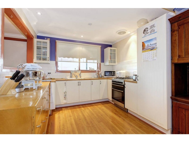 102 Palmerston Steet, Melton VIC 3337