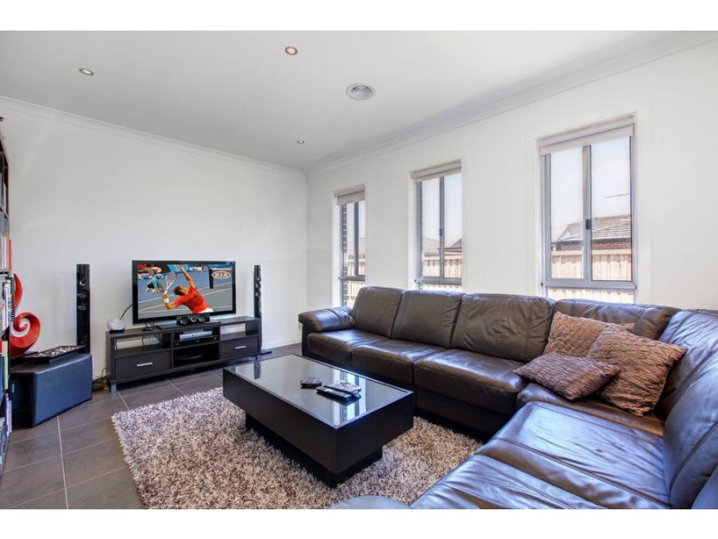 7 Arjun Avenue, Melton West VIC 3337