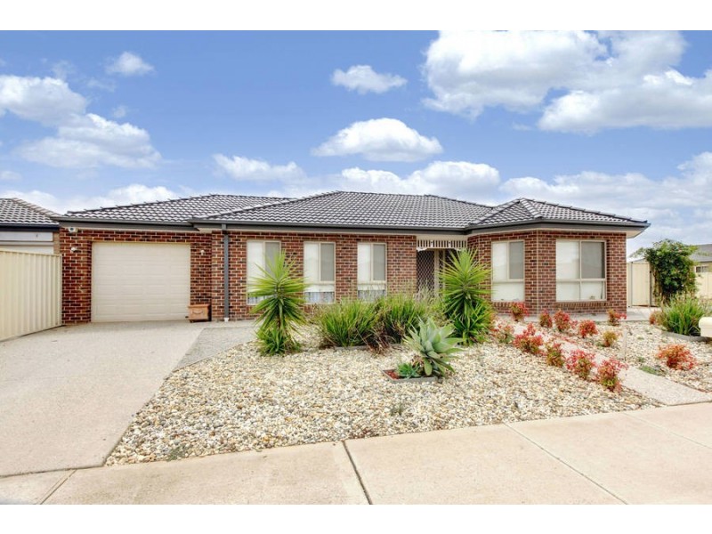 29 McBurnie Drive, Kurunjang VIC 3337
