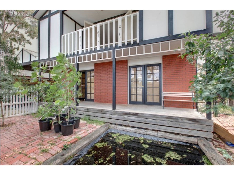 2  Galilee Boulevard, Melton West VIC 3337