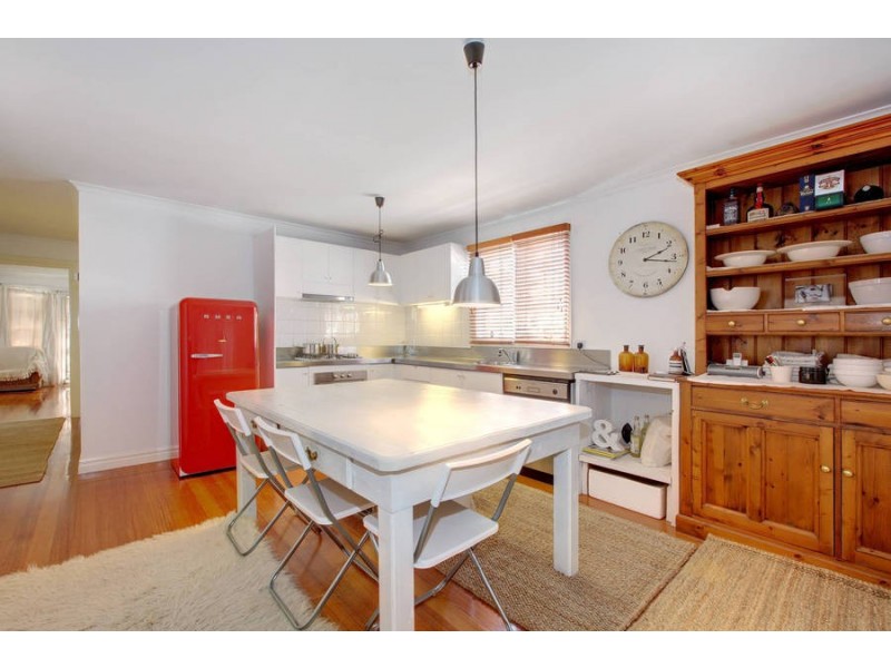 2  Galilee Boulevard, Melton West VIC 3337